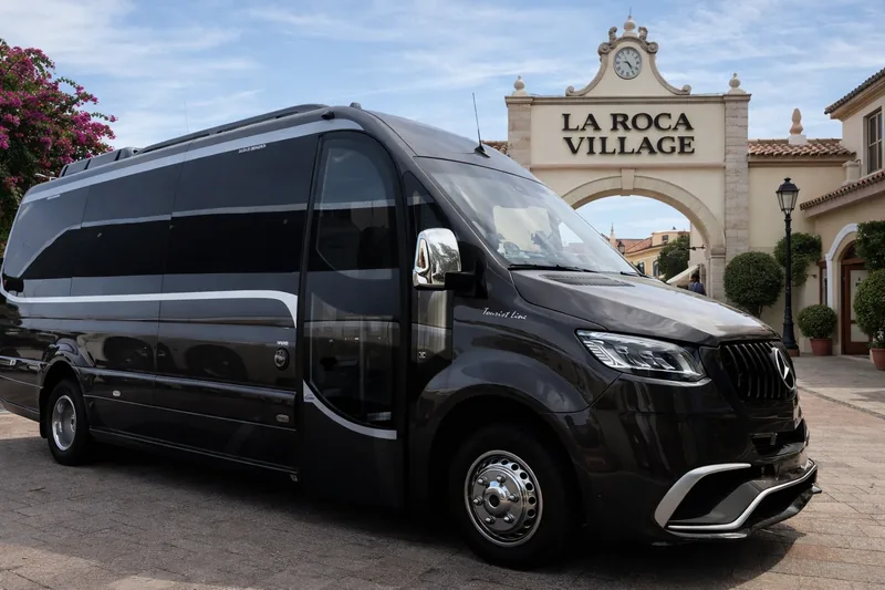 Private chauffeur from Barcelona to La Roca Village